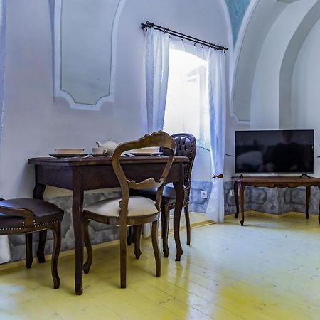 Apartman Charlotte V Dome So Studnou Na Streche Banská Štiavnica Dış mekan fotoğraf
